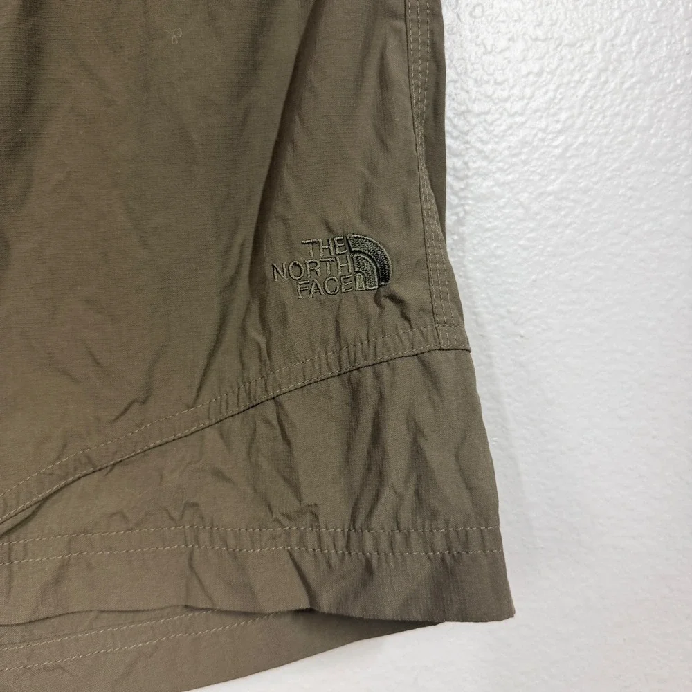 The North Face Shorts Mens Large Olive Green Stow Pocket Hiking Trail Outdoor